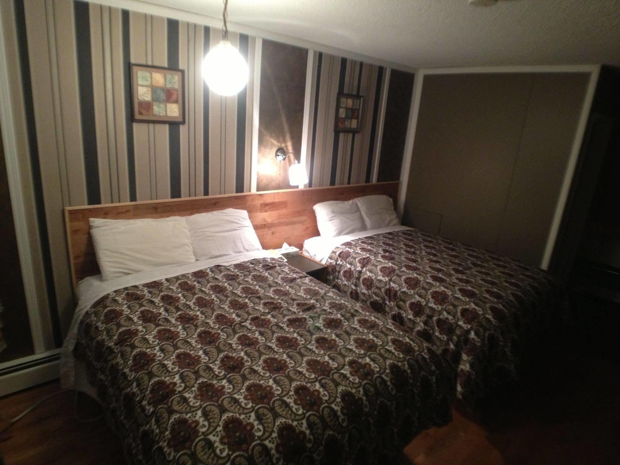 Galaxy Motel St. Paul Ngoại thất bức ảnh