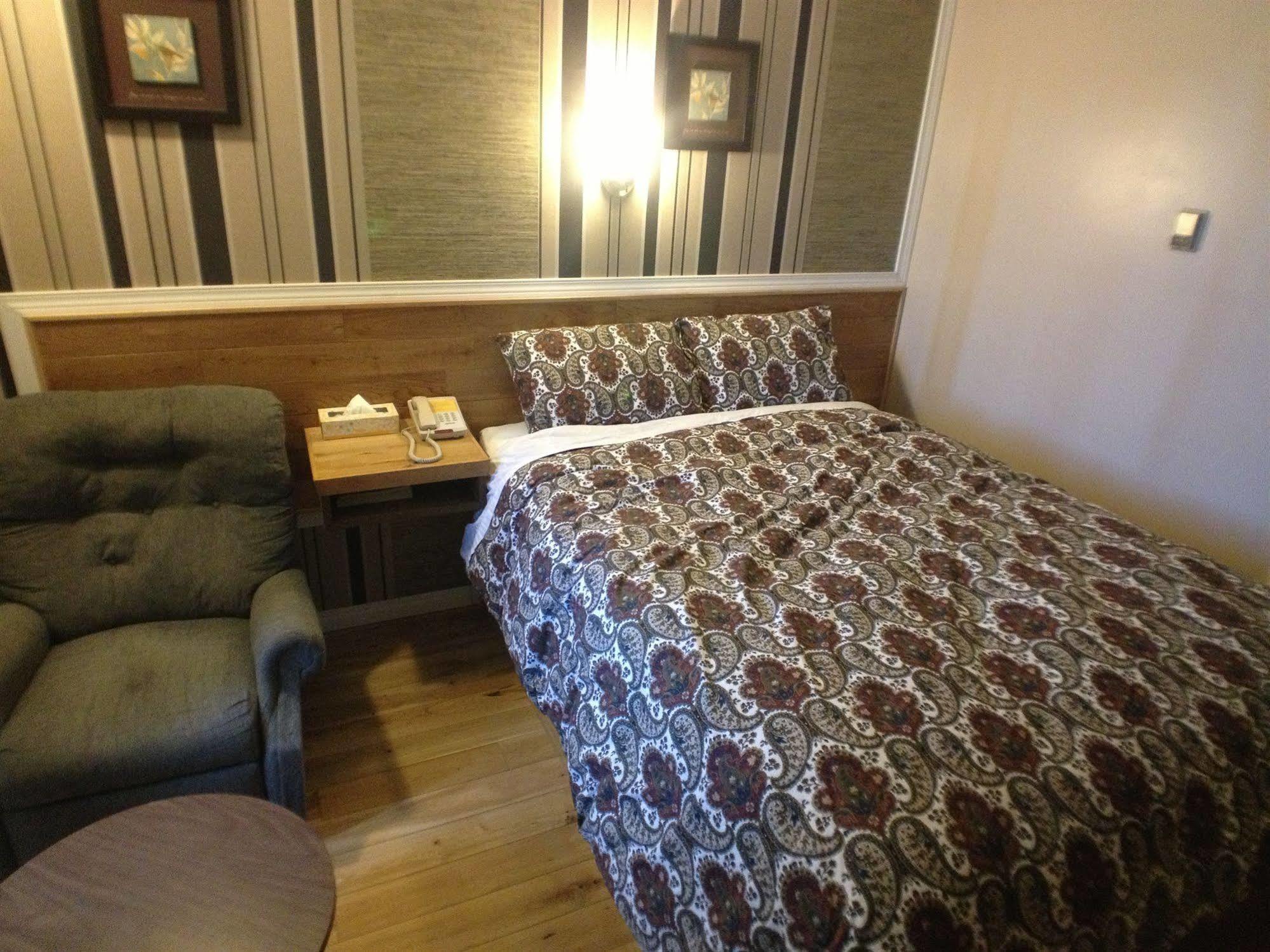Galaxy Motel St. Paul Ngoại thất bức ảnh
