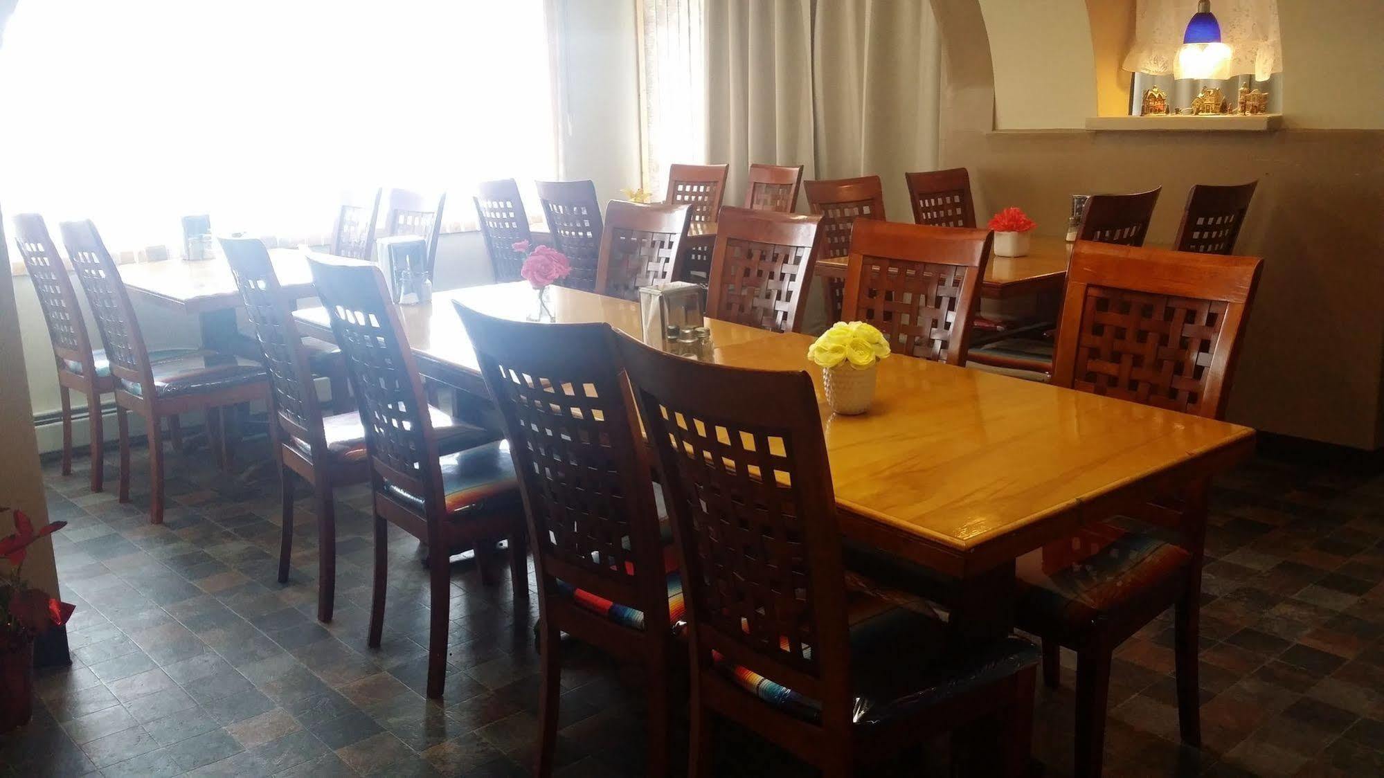 Galaxy Motel St. Paul Ngoại thất bức ảnh